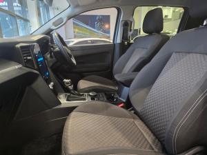 Volkswagen Amarok 2.0TDI double cab Life 4Motion auto - Image 8