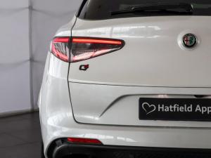 Alfa Romeo Stelvio Quadrifoglio Q4 - Image 12