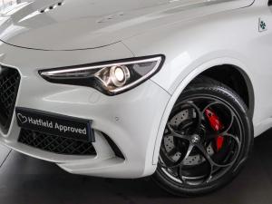 Alfa Romeo Stelvio Quadrifoglio Q4 - Image 2