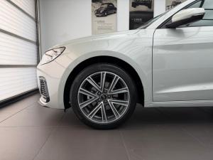 Audi A1 Sportback 30TFSI Advanced - Image 3