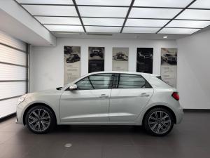 Audi A1 Sportback 30TFSI Advanced - Image 4