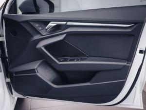 Audi A3 sedan 35TFSI - Image 12