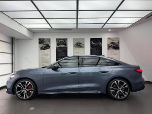 Audi A5 sedan TFSI quattro S line - Image 4
