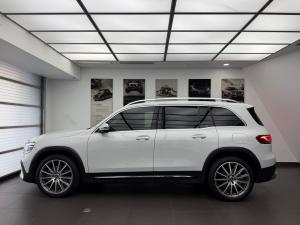 Mercedes-Benz GLB GLB220d 4Matic AMG Line - Image 4