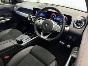 Mercedes-Benz GLB GLB220d 4Matic AMG Line - Image 7
