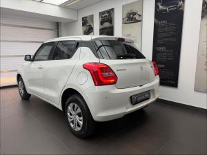 Suzuki Swift 1.2 GL auto - Image 5