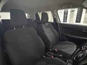 Suzuki Swift 1.2 GL auto - Image 8