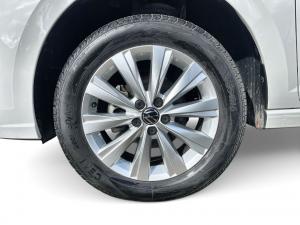 Volkswagen Polo sedan 1.6 Life - Image 16