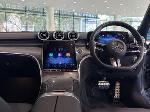 Mercedes-Benz C-Class C200 Avantgarde - Image 10