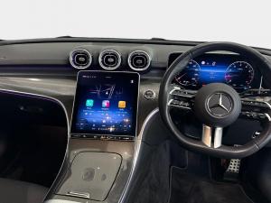 Mercedes-Benz C-Class C200 Avantgarde - Image 11