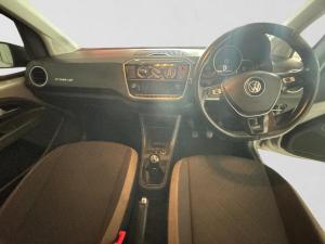 Volkswagen up! cross up! 5-door 1.0 - Image 18