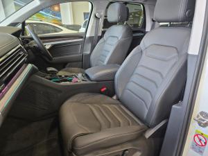 Volkswagen Touareg V6 TDI Elegance - Image 11