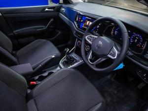 Volkswagen Polo hatch 1.0TSI Life manual - Image 5