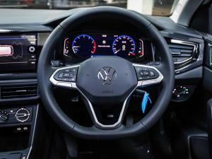 Volkswagen Polo hatch 1.0TSI Life manual - Image 8