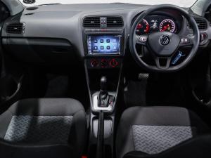Volkswagen Polo Vivo hatch 1.6 Life - Image 19