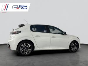 Peugeot 208 1.2T Allure automatic - Image 6