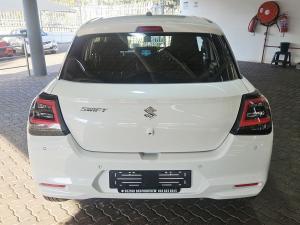 Suzuki Swift 1.2 GL+ manual - Image 5