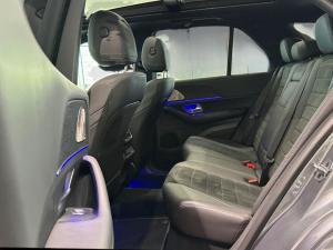 Mercedes-Benz GLE GLE300d 4Matic - Image 13