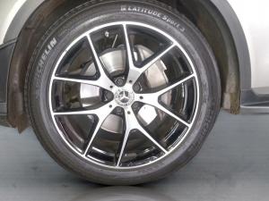 Mercedes-Benz GLC GLC300d coupe 4Matic - Image 16