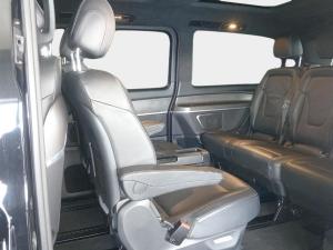 Mercedes-Benz V-Class V300d Exclusive - Image 15