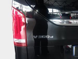 Mercedes-Benz V-Class V300d Exclusive - Image 20