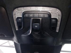 Mercedes-Benz V-Class V300d Exclusive - Image 21