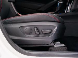 Toyota Corolla Cross 1.8 HEV GR-Sport - Image 13