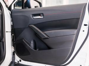 Toyota Corolla Cross 1.8 HEV GR-Sport - Image 15