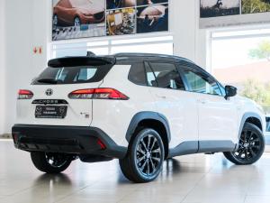 Toyota Corolla Cross 1.8 HEV GR-Sport - Image 24