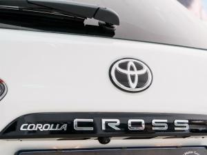 Toyota Corolla Cross 1.8 HEV GR-Sport - Image 29