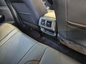 Nissan Navara 2.5DDTi double cab Stealth - Image 27