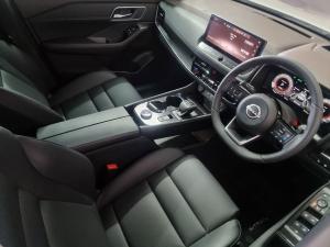 Nissan X-Trail 2.5 Acenta Plus 4WD - Image 10
