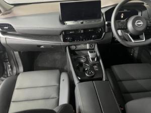 Nissan X-Trail 2.5 Acenta Plus 4WD - Image 11