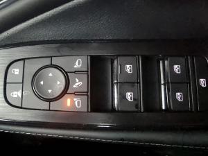 Nissan X-Trail 2.5 Acenta Plus 4WD - Image 21