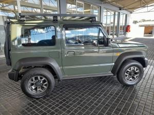 Suzuki Jimny 1.5 GLX AllGrip 3-door auto - Image 8