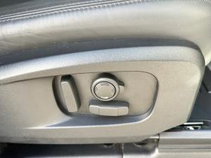 Land Rover Defender 110 D350 X-Dynamic HSE - Image 12