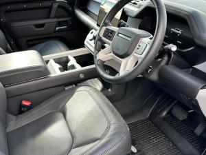 Land Rover Defender 110 D350 X-Dynamic HSE - Image 4