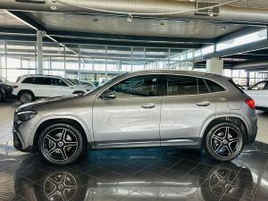 Mercedes-Benz GLA GLA200 Progressive - Image 11
