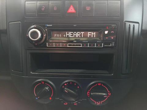 Image Volkswagen Polo Vivo hatch 1.4 Trendline