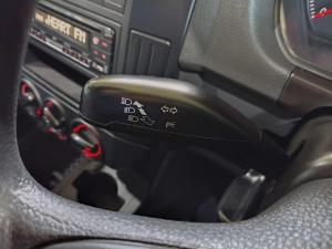 Volkswagen Polo Vivo hatch 1.4 Trendline - Image 13