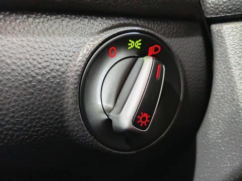 Image Volkswagen Polo Vivo hatch 1.4 Trendline