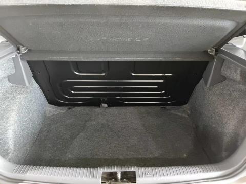 Image Volkswagen Polo Vivo hatch 1.4 Trendline