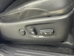 Toyota Land Cruiser Prado 2.8GD VX-L - Image 17