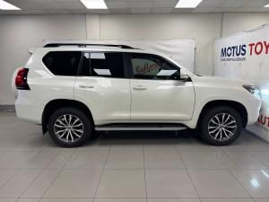 Toyota Land Cruiser Prado 2.8GD VX-L - Image 3