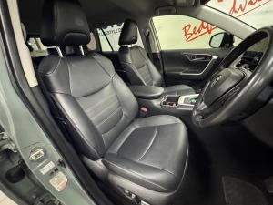 Toyota RAV4 2.5 Hybrid VX E-Four - Image 15