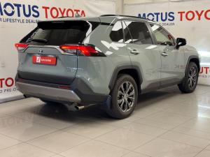 Toyota RAV4 2.5 Hybrid VX E-Four - Image 2