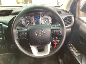Toyota Hilux 2.4GD-6 double cab 4x4 Raider auto - Image 24