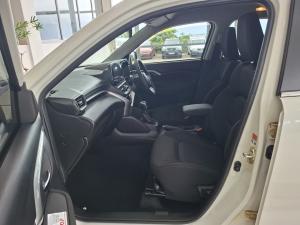 Toyota Starlet Cross 1.5 XS manual - Image 7