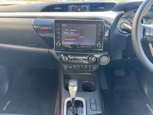 Toyota Hilux 2.8GD-6 48V double cab Raider - Image 14