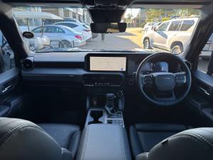 Toyota Land Cruiser Prado 2.8GD VX-R - Image 6